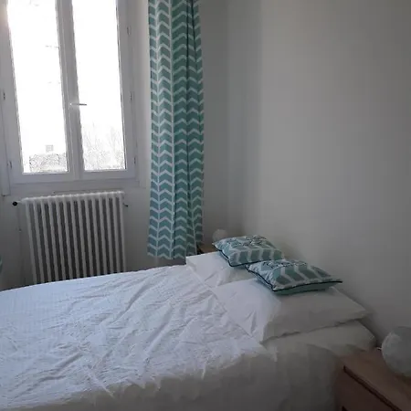 Le V Génie Verdure Et Calme à Deux Pas Des Halles De Appartement